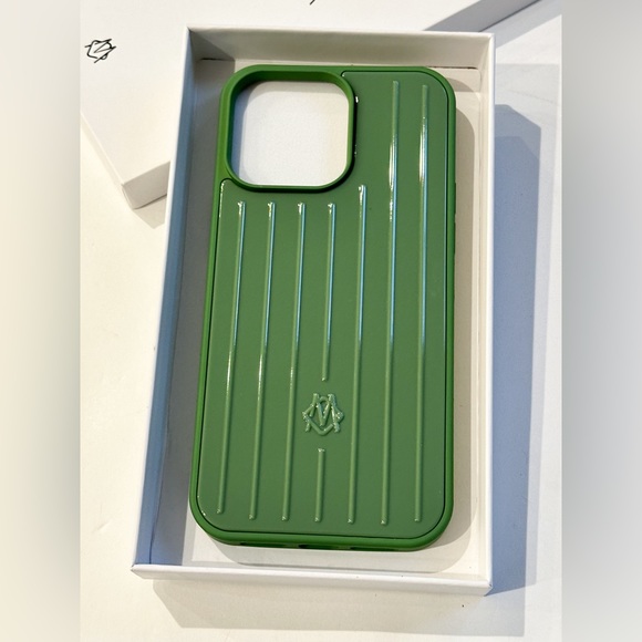 Rimowa iphone case compatible for iPhone 14 ProMax - Picture 5 of 6